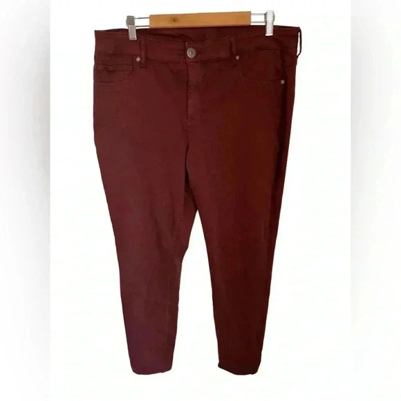 Maurices women’s maroon brown ankle pants size 18 . - Picture 1 of 5